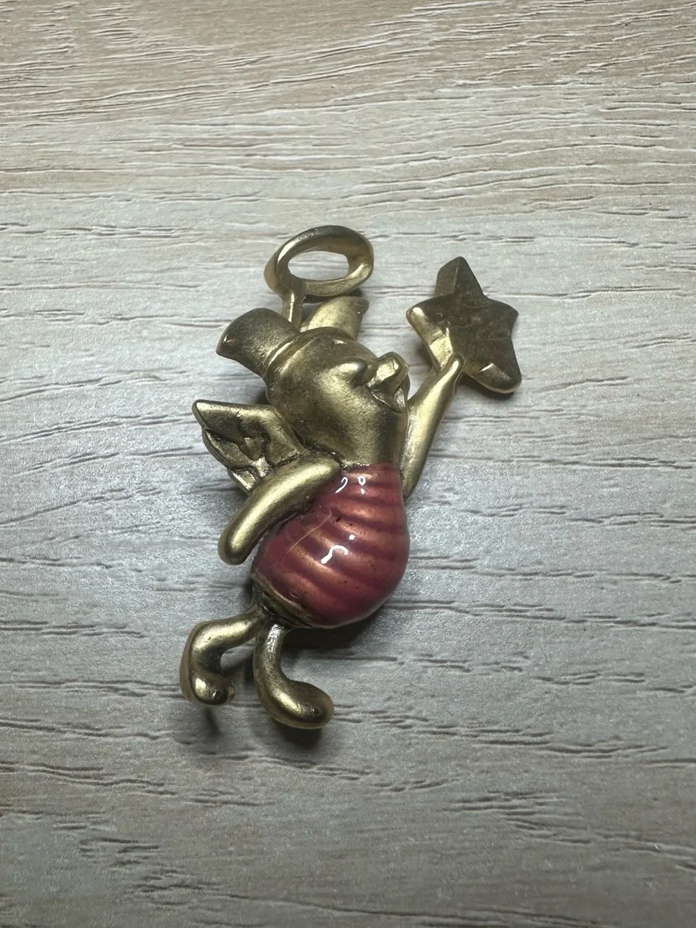 Piglet Brooch Disney Winnie The Pooh Angel Gold Tone & Pink Enamel Pin Badge